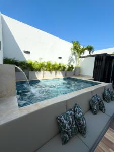 Bazén v ubytování Casa Gracia Hotel Boutique nebo v jeho okolí