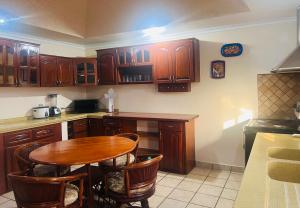 Kuchyň nebo kuchyňský kout v ubytování Casas del Toro Playa Flamingo + 37 fotografií