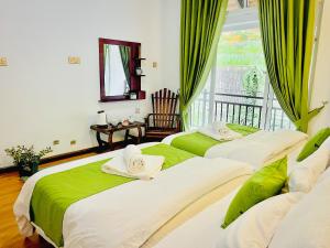 Postel nebo postele na pokoji v ubytování Star Holiday Home + 37 fotografií