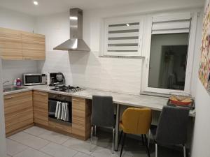 A kitchen or kitchenette at MeLuIs