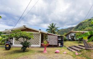 Zahrada ubytování Pension TE MITI - PLAGE-BEACH 200m - Mahana Parc & Vaiava Beach pk18 - B&B CHAMBRES ou DORTOIR