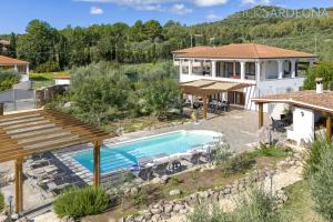 Πισίνα στο ή κοντά στο Alghero Villa Flamingo Luxury Resort with exclusive pool, gym and SPA