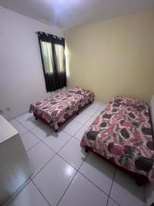 Ένα ή περισσότερα κρεβάτια σε δωμάτιο στο Apartamento familiar arejado