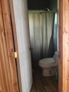 Koupelna v ubytování Casa del bosque + 4 fotografie