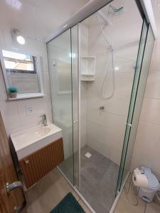 Ένα μπάνιο στο Vila Mar Studio