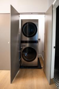 Φωτογραφία από το άλμπουμ του Charming 1BR Near Airport & Studios , EV σε Μπέρμπανκ