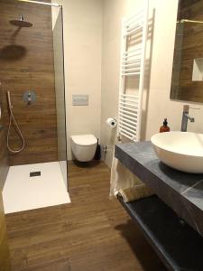 Ένα μπάνιο στο El Mirador del Marqués +3 φωτογραφίες