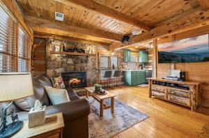 Kuchyň nebo kuchyňský kout v ubytování Honey Hive Cabin