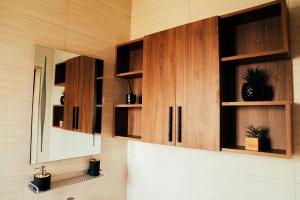 Fotografie z fotogalerie ubytování SERENITY SUITE Grand T2 Neuf Riviera Bonoumin v destinaci Abidžan
