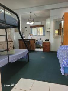 Kuchyň nebo kuchyňský kout v ubytování Martintar One bdrm Lodge 3 + 13 fotografií