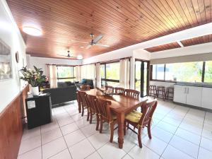 Χώρος καθιστικού στο Bluefin House +12 φωτογραφίες