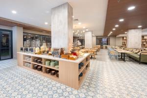 Posezení v ubytování Myze Hotel Sumenep