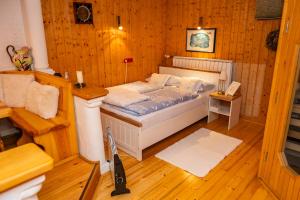 Postel nebo postele na pokoji v ubytování Relax apartma Peter