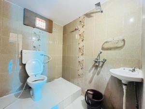 Koupelna v ubytování Kashi Paradise Stay by visitkashi + 37 fotografií