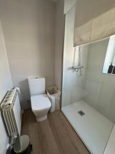 Et badeværelse på The city charm + 13 billeder