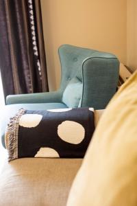 The Picasso - Trendy 2 bd Ap- Dublin 4 - Super Fast WIFI的休息区