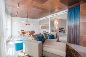 Istumisnurk majutusasutuses EMA House Hotel Suites