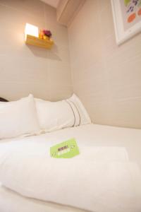 Letto o letti in una camera di Comfort Guest House - C and E