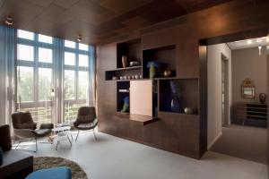 Istumisnurk majutusasutuses EMA House Hotel Suites
