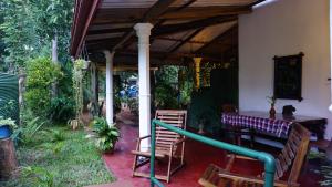 Zahrada ubytování Namal Homestay Sigiriya