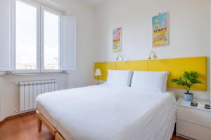 A bed or beds in a room at Superior Relais FCollection Temple View