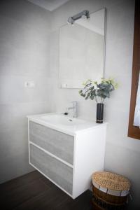 Afbeelding uit fotogalerij van Playa del Silencio 1 in Castañeras