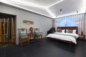 ภาพในคลังภาพของ Xitang Overnight Garden B&B ในเจียซิง