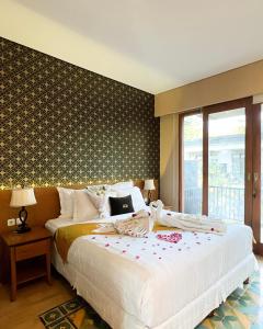 Katil atau katil-katil dalam bilik di Abhayagiri - Sumberwatu Heritage Resort