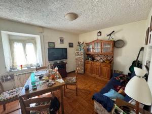 Et tv og/eller underholdning på Holiday Rome Hub Brigands' Fortress in Rocca Canterano