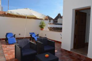Posedenie v ubytovaní Apartamentos Coronado
