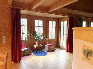 Posezení v ubytování Holiday Home Haus Fries by Interhome + 30 fotografií