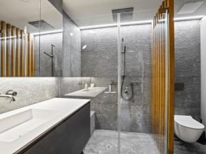 Koupelna v ubytování Apartment Honegger by Interhome