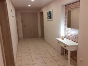 Galeriebild der Unterkunft Apartment in Halenfeld near Ski Slope in Sellerich