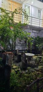 Giardino di VThree Family House