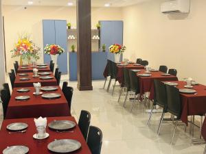 Restaurace v ubytování Hotel Devine Zirakpur Chandigarh