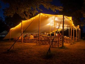 Sainte-Gemme-sur-LoireLodg'ing Nature Camp Anjou的相册照片