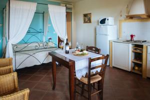 Dapur atau dapur kecil di Agriturismo Borgo Campetroso