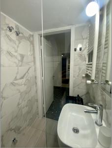 Bagno di Toucan Suites