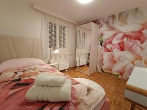 Posteľ alebo postele v izbe v ubytovaní Luxus Apartment KFJ