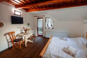 Afbeelding uit fotogalerij van Pensiunea Doina in Vadu Izei