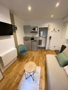 Kuchyňa alebo kuchynka v ubytovaní Hamac Suites - Le Suchet Perrache - 2 people