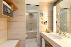 Bilik mandi di Precise House Mantegna Roma