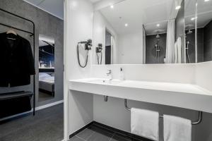 Vannituba majutusasutuses Four Points Flex by Sheraton Lyngby