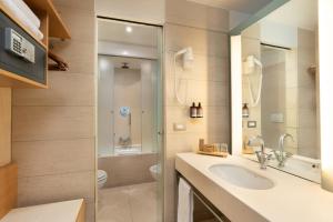 Bilik mandi di Precise House Mantegna Roma