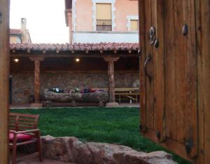 Κήπος έξω από το Casa Los Barruecos +12 φωτογραφίες