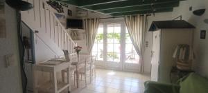 Un lugar para sentarse en Le Pirate Lazor - Les Sables Vignier