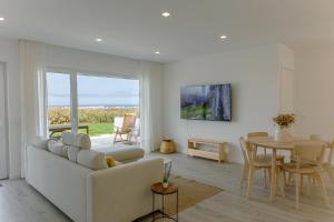 Μια τηλεόραση ή/και κέντρο ψυχαγωγίας στο Marlin House VII