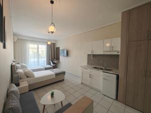 Kuchyň nebo kuchyňský kout v ubytování Marina Studio Appartments