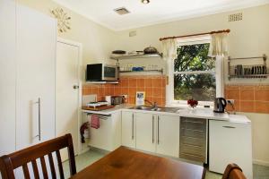 Cucina o angolo cottura di St Raphael