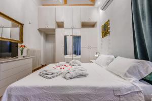 Postel nebo postele na pokoji v ubytování Seafalios Villa + 28 fotografií